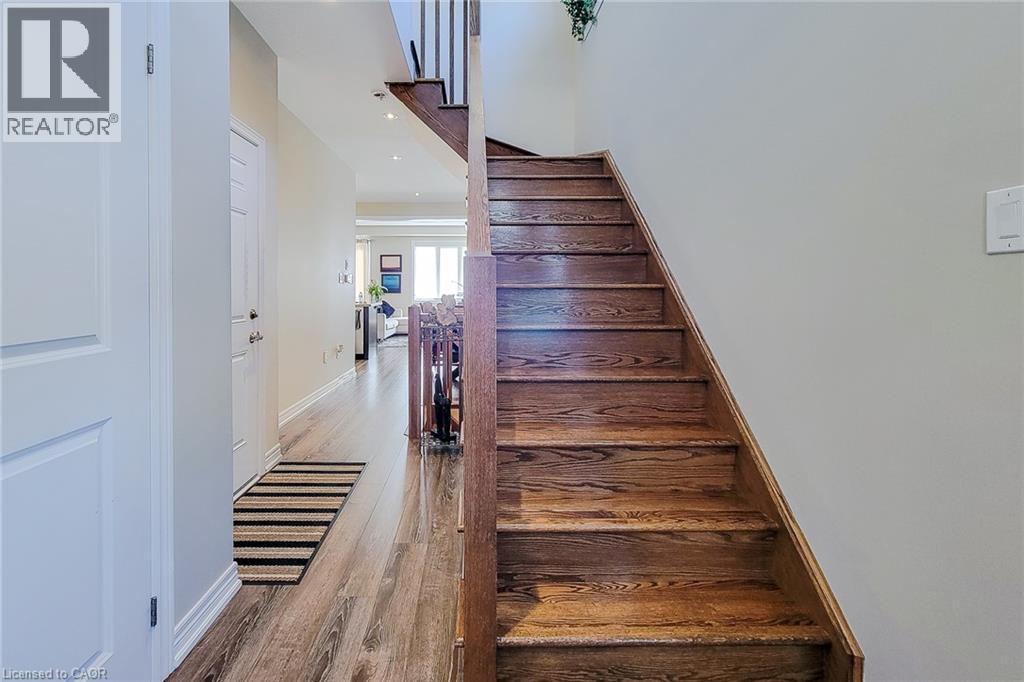 65 WATERVIEW Lane - 21