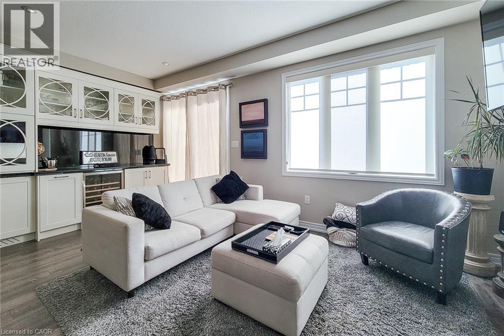 65 WATERVIEW Lane - 23