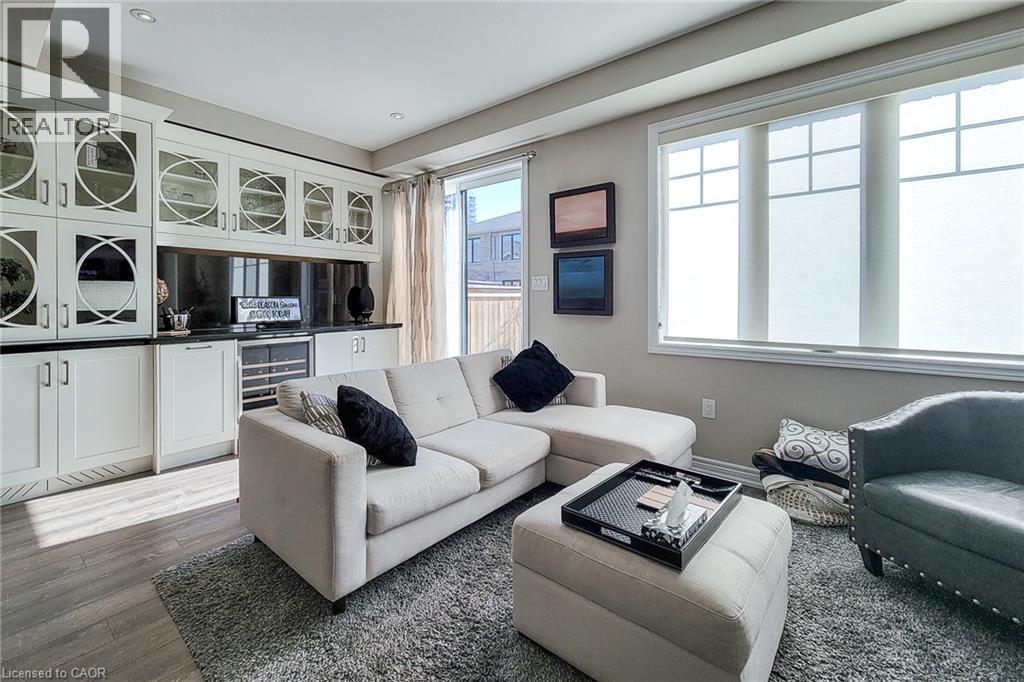 65 WATERVIEW Lane - 26