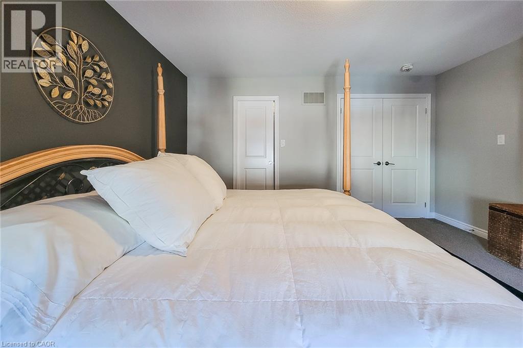 65 WATERVIEW Lane - 39