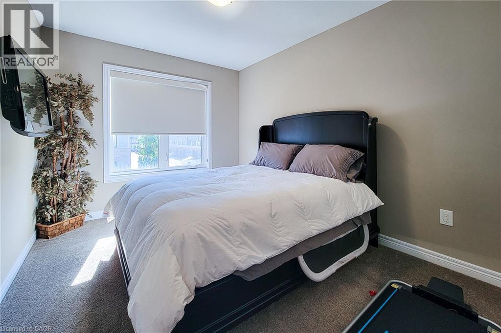 65 WATERVIEW Lane - 43
