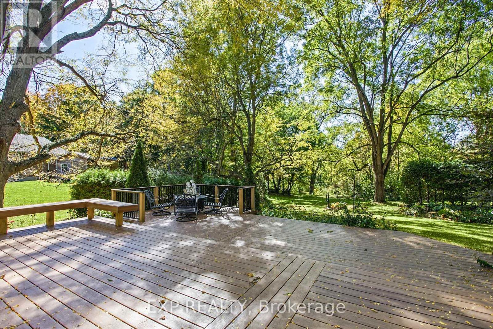 5 VanStraalen Street, Hamilton, ON photo 43