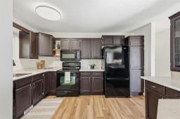 31 Shields Street, Winnipeg, MB R2C4E1 Photo 10