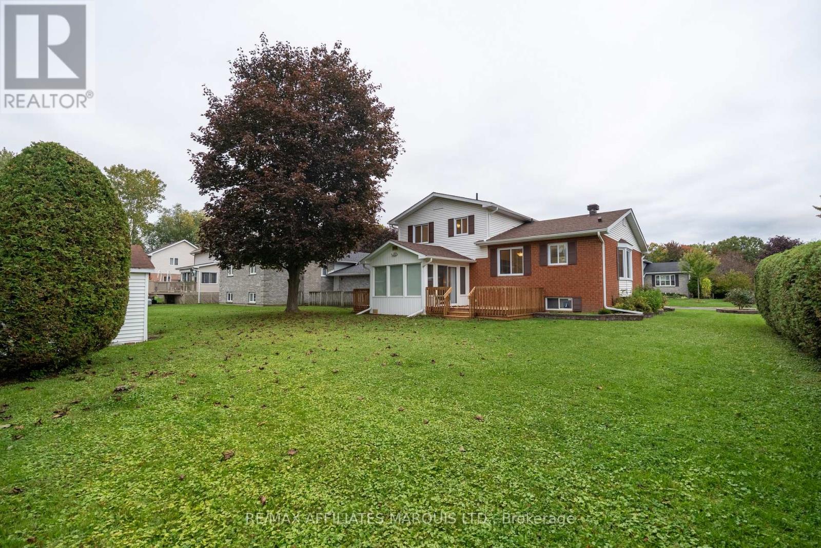 1519 Stephen Street — photo 36