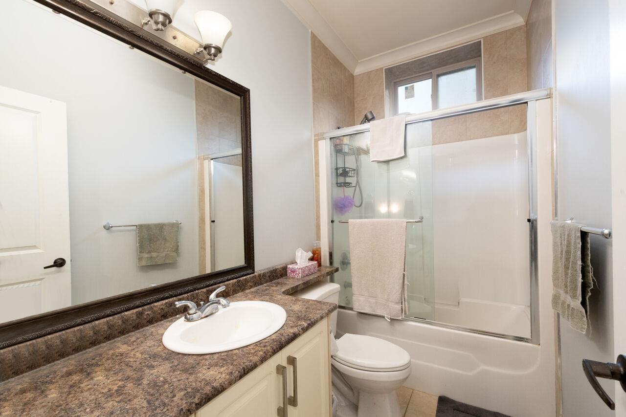 Lower Suite 2 17551 ABBEY DRIVE, Surrey - Image 1