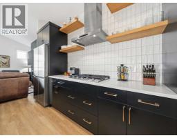 111 Haskayne Drive NW - photo 5