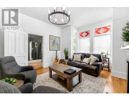 176 Patrick Street thumbnail 4