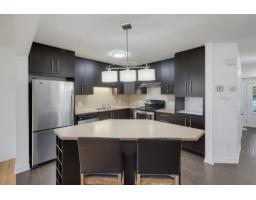 Bathroom - 152 Rue Robert-dorion E., Gatineau, QC J9H0B9 Photo 8