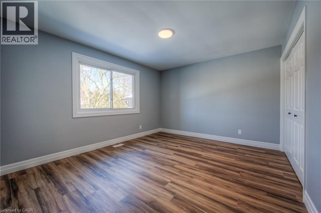 262 Ross Avenue — photo 15