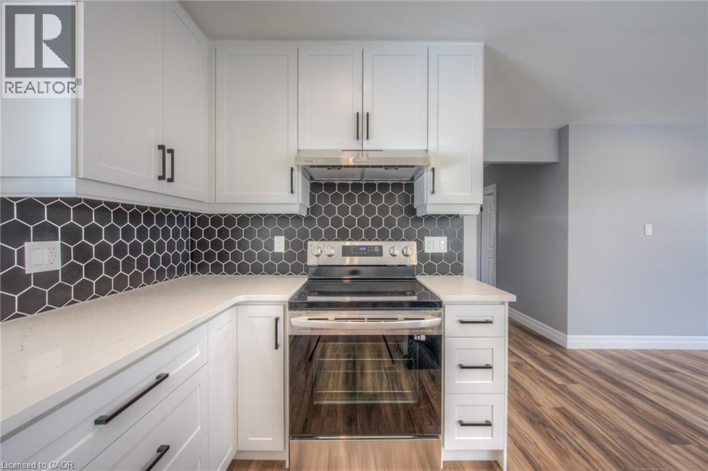 262 Ross Avenue — photo 8