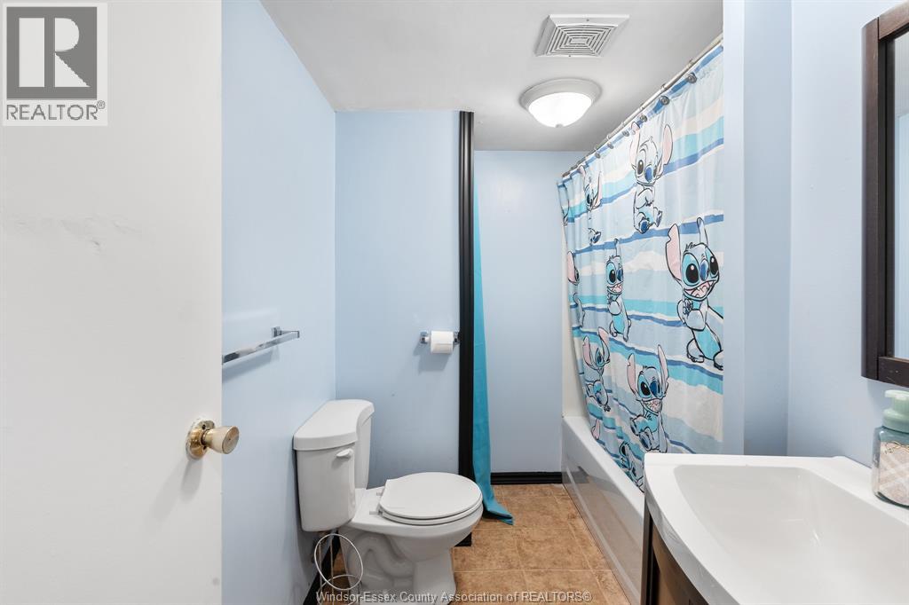 #101 1 Cedar CRESCENT - 18
