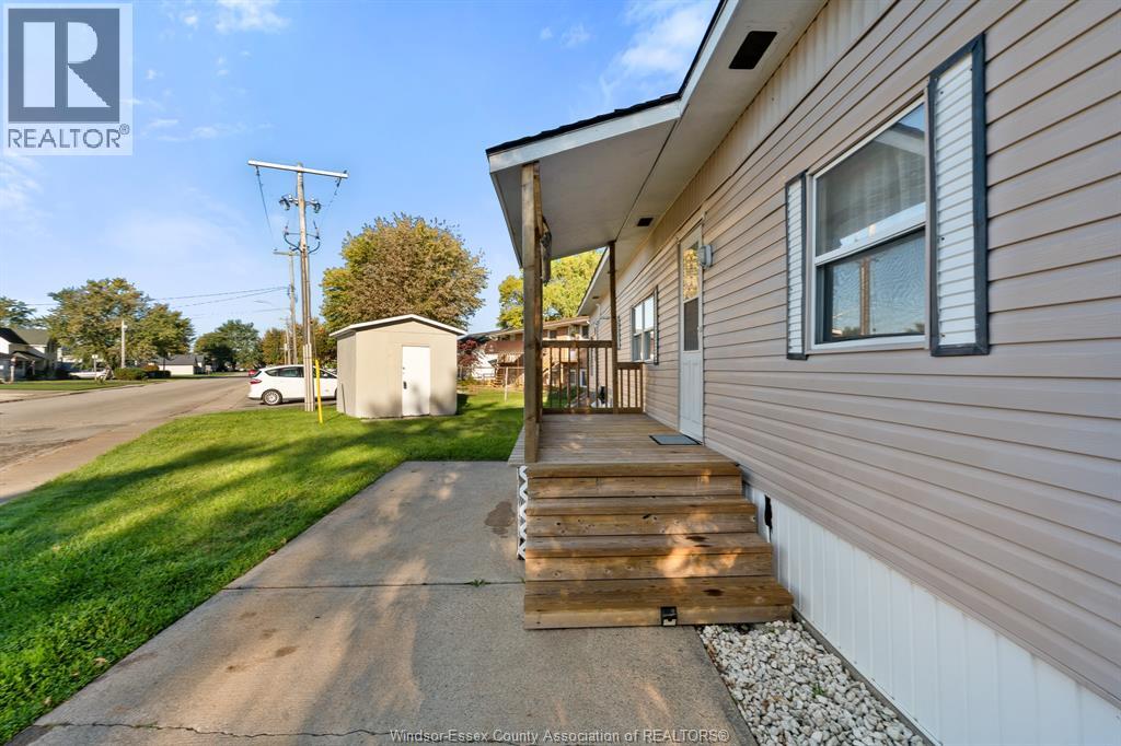 #101 1 Cedar CRESCENT - 5