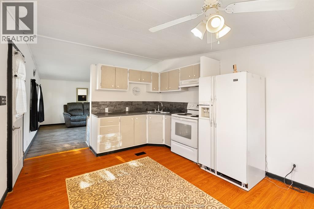#101 1 Cedar CRESCENT - 7