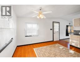 1 Cedar Crescent Unit# 101, Mcgregor, ON N0R1J0 Photo 11