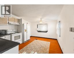 1 Cedar Crescent Unit# 101, Mcgregor, ON N0R1J0 Photo 9