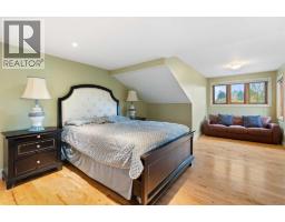 2323 22 Avenue SW - photo 29