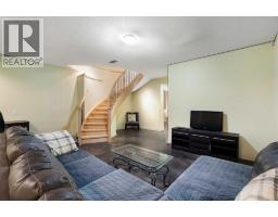 2323 22 Avenue SW - photo 35