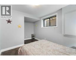 2323 22 Avenue SW - photo 37