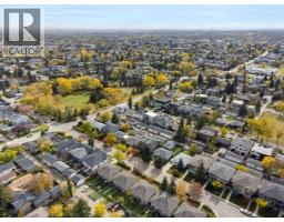 2323 22 Avenue SW - photo 44