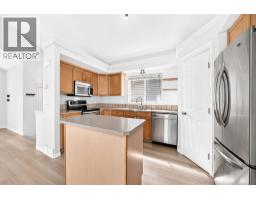352 Copperfield Gardens SE - photo 6