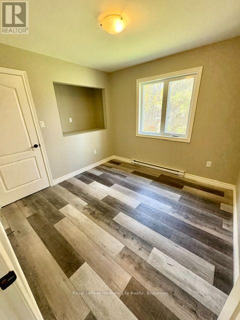 522 HART ROAD - 10