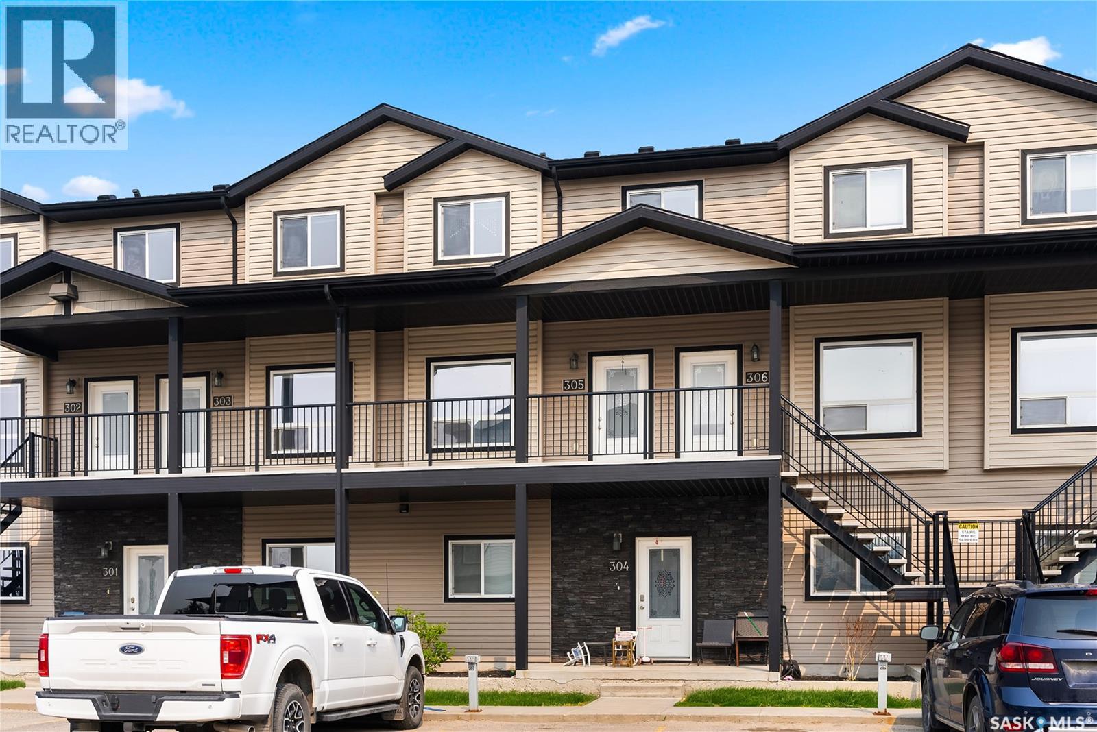 #305 3822 Dewdney AVENUE E - 1