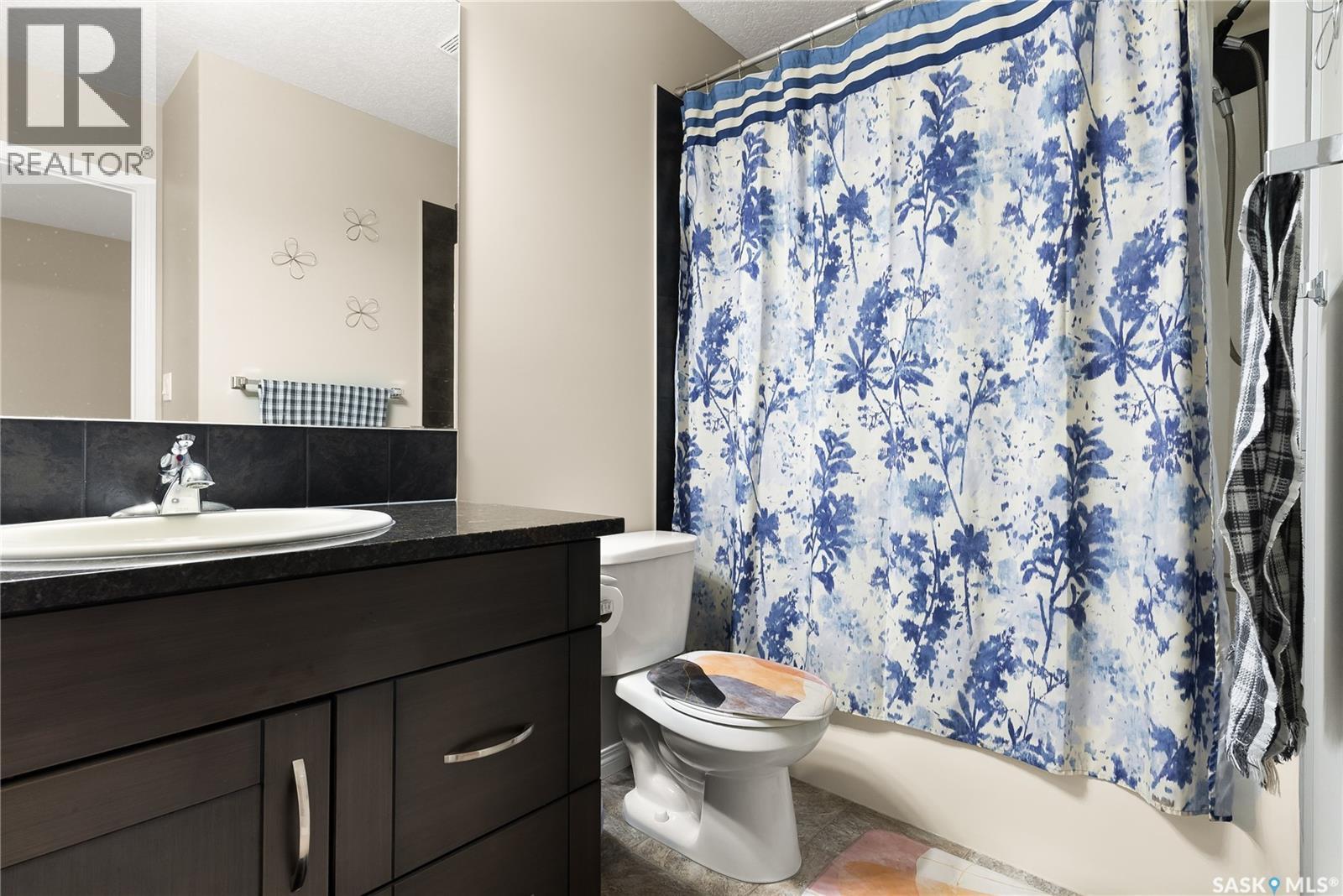 #305 3822 Dewdney AVENUE E - 16