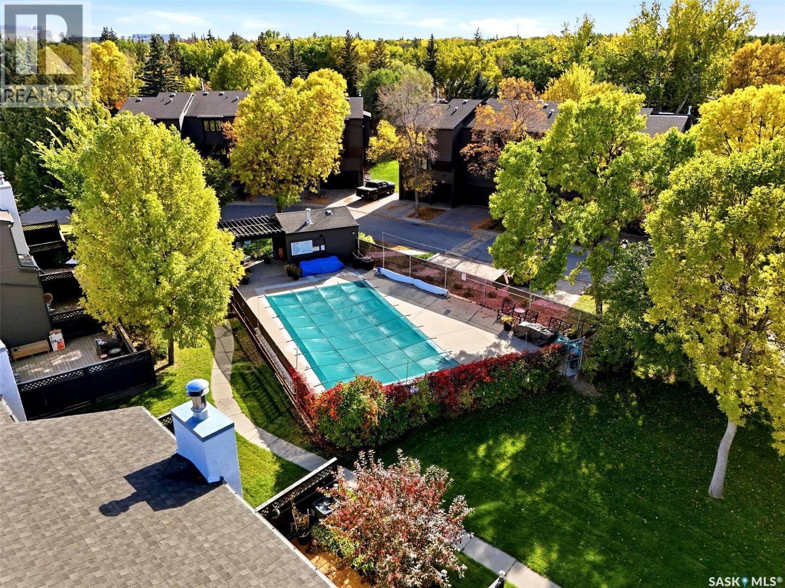 #27 Quincy DRIVE - 49