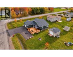 4pc Bathroom - 27 Clement Avenue, Saint Antoine, NB E4V1E3 Photo 7