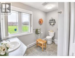 Kitchen - 27 Clement Avenue, Saint Antoine, NB E4V1E3 Photo 13