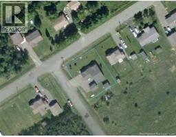 Family room - 27 Clement Avenue, Saint Antoine, NB E4V1E3 Photo 6