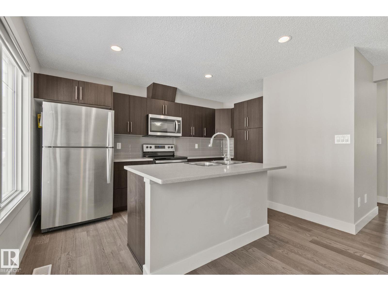 #21 2922 MAPLE WY NW - 16