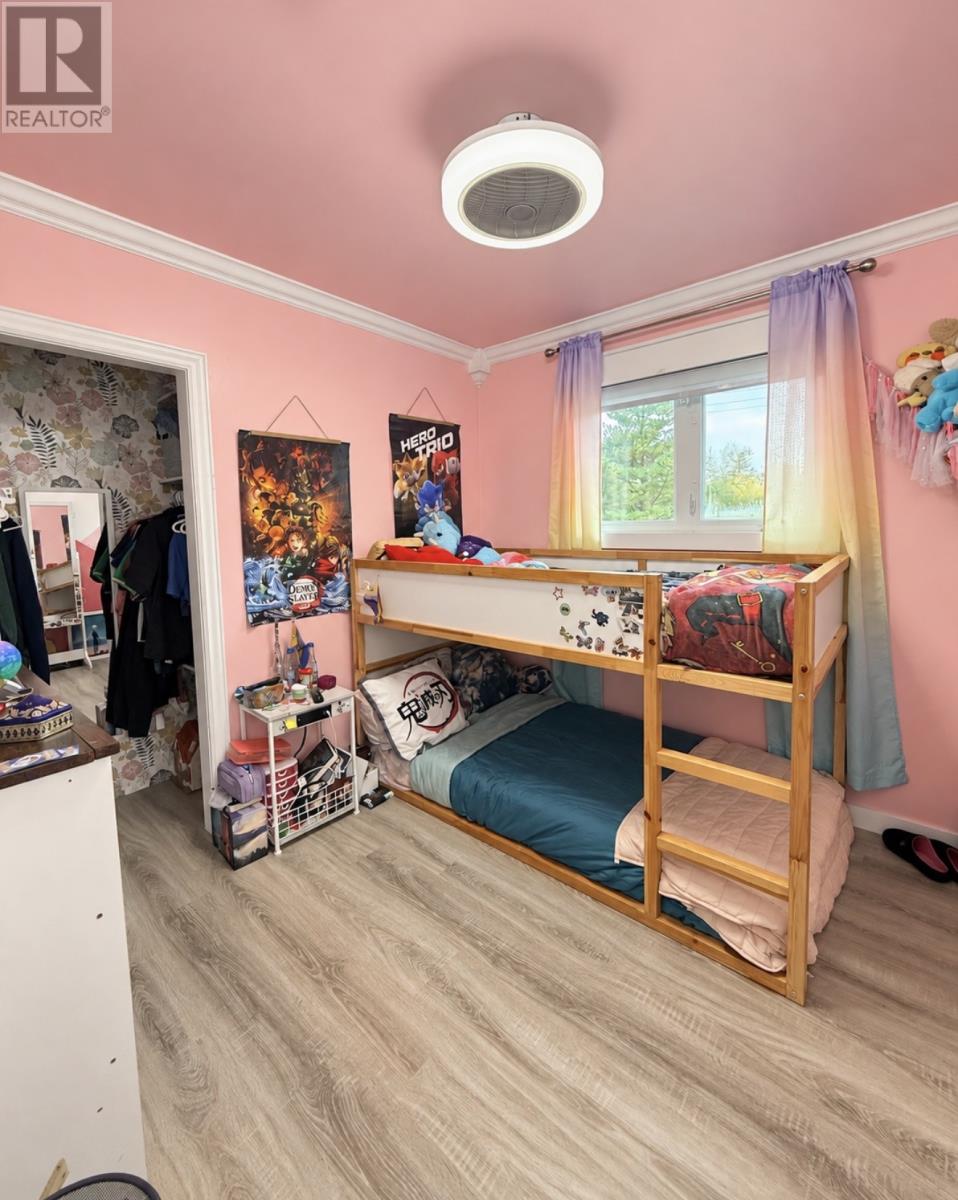 1063 Random Island Road - 11