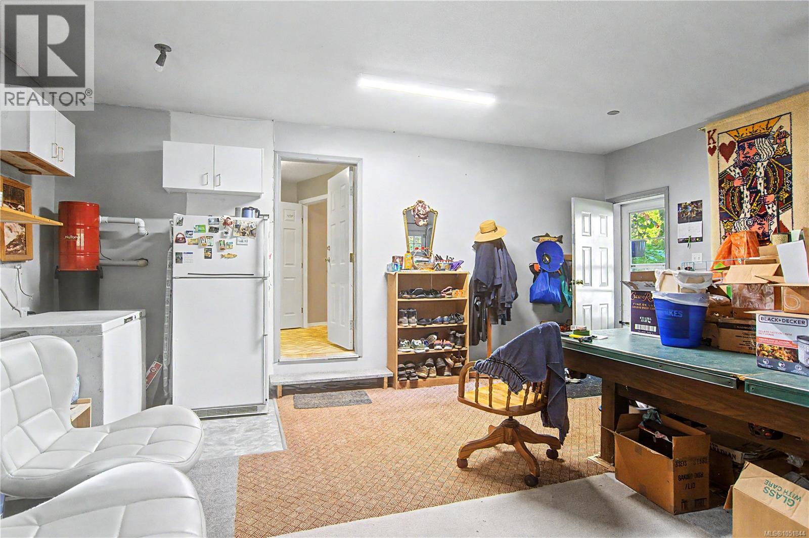 2060 Huddington Rd - 23