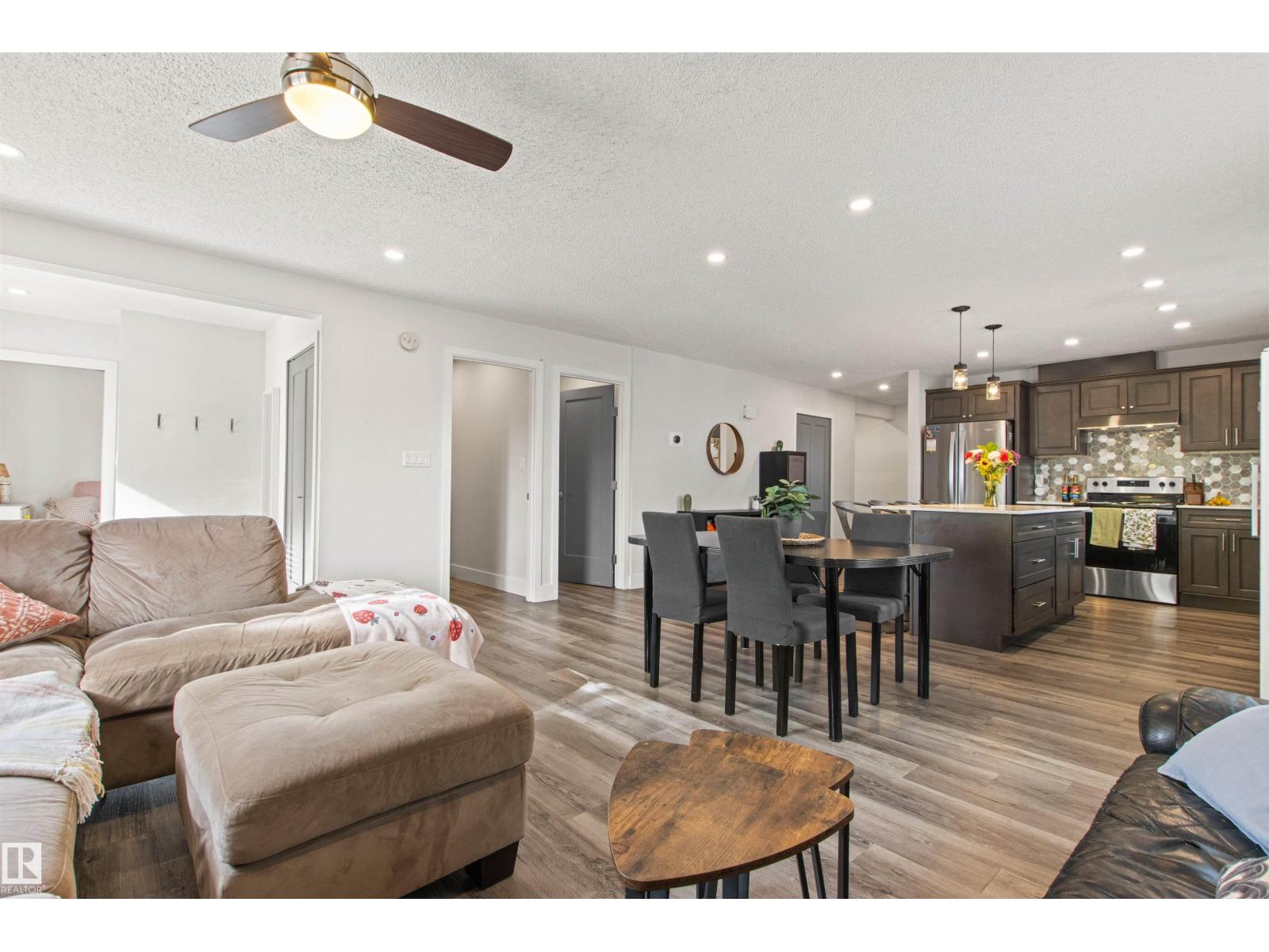 #10550 10552 62 AV NW - 7