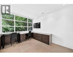 530 Crescent Road NW - photo 18