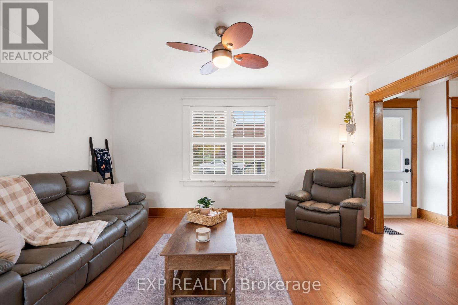 206 FIFTH STREET W - 12