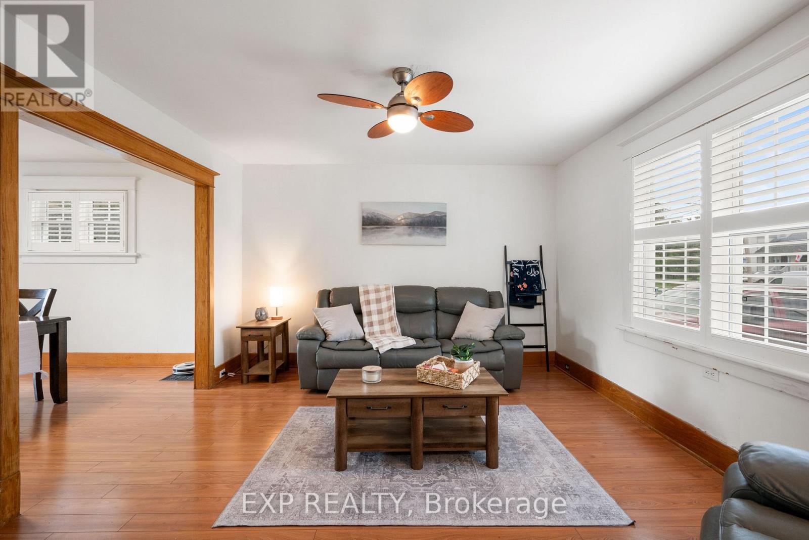206 FIFTH STREET W - 13