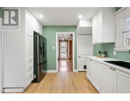 206 Fifth Street W, Cornwall, ON K6J2V1 Photo 8