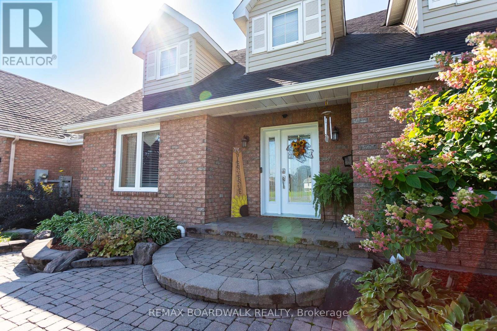32 FAUCHER BOULEVARD - Image 3