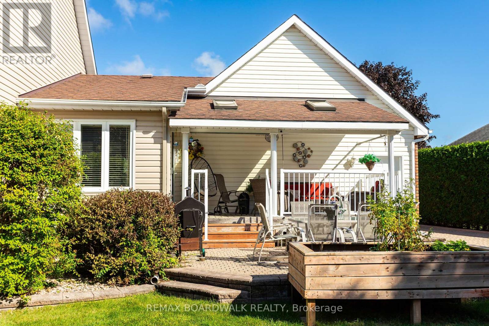 32 FAUCHER BOULEVARD - Image 37