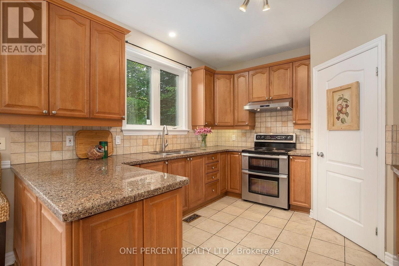 5477 CEDAR DRIVE - 11