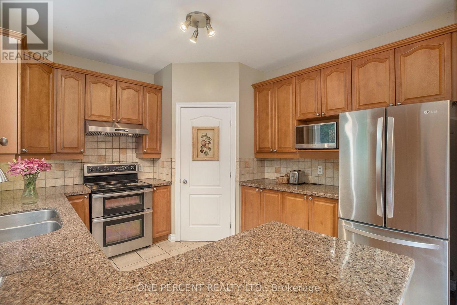 5477 CEDAR DRIVE - 12
