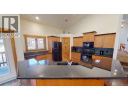 7305 Copperhorn Drive, Radium Hot Springs, BC V0A1M0 Photo 18
