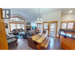 7305 Copperhorn Drive, Radium Hot Springs, BC V0A1M0 Photo 13