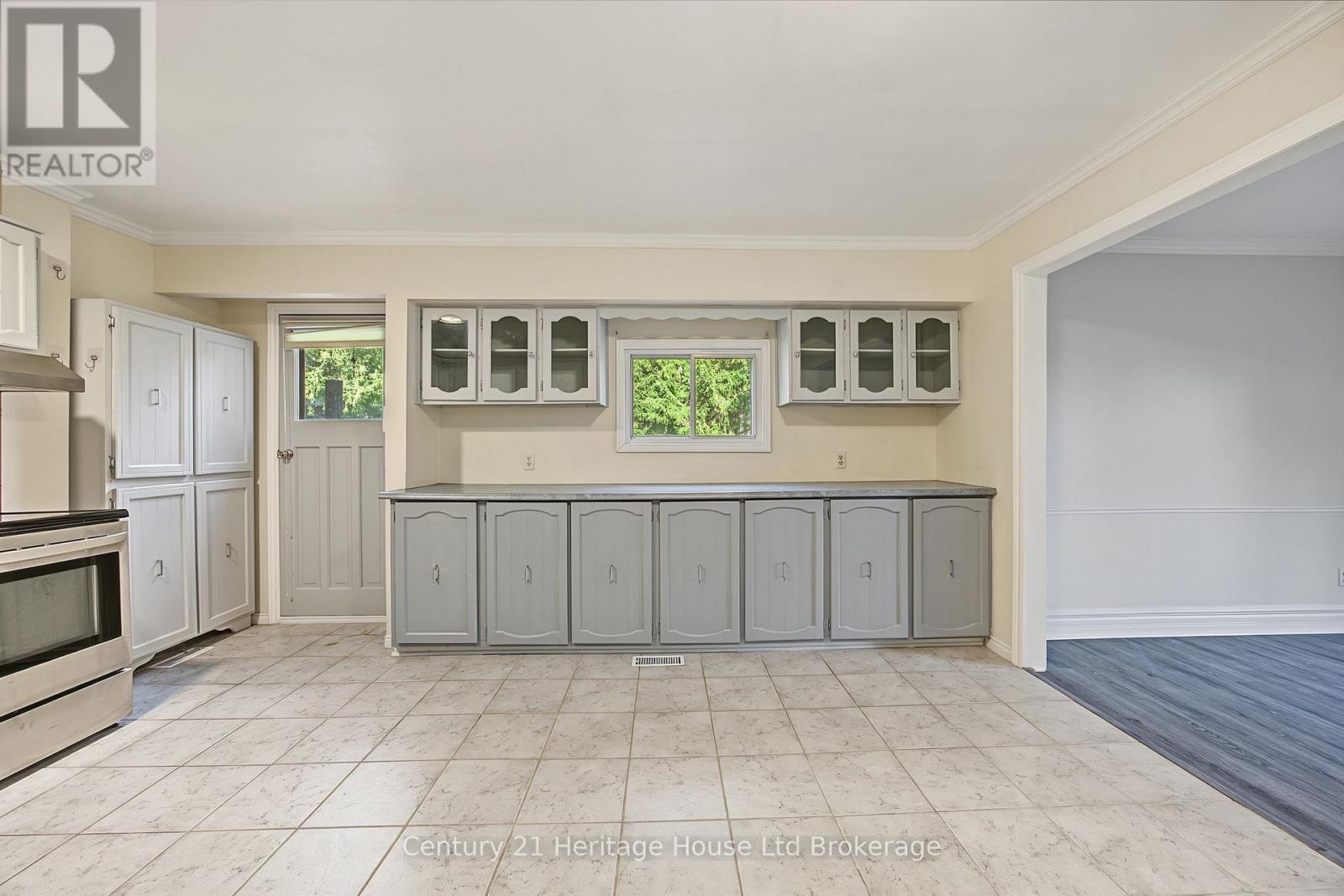 17846 EVELYN DRIVE - 10