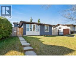 11 Berwick Hill NW - photo 1