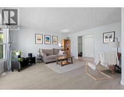11 Berwick Hill NW - photo 4