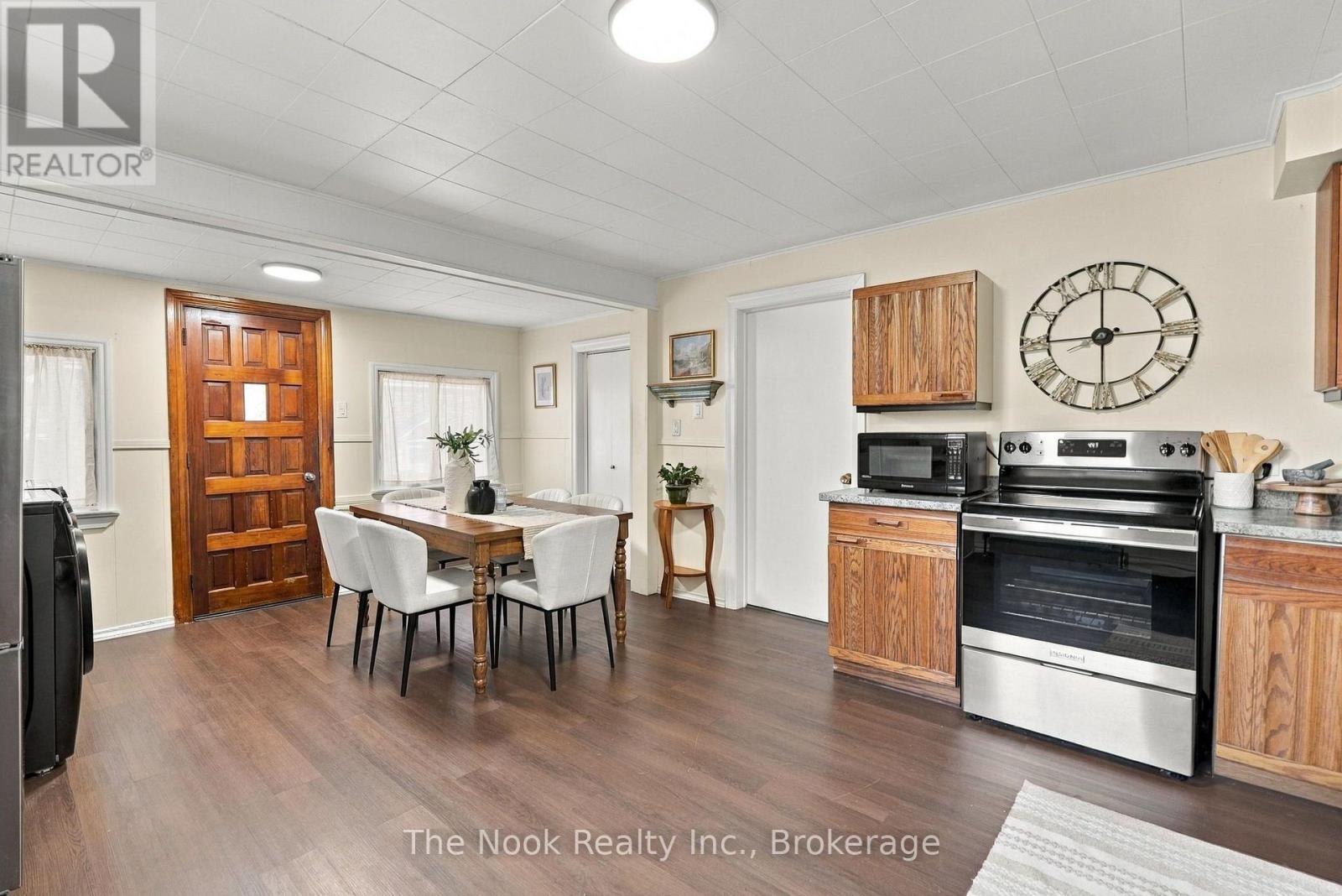 64 Wellington Street, Clarington, ON photo 23