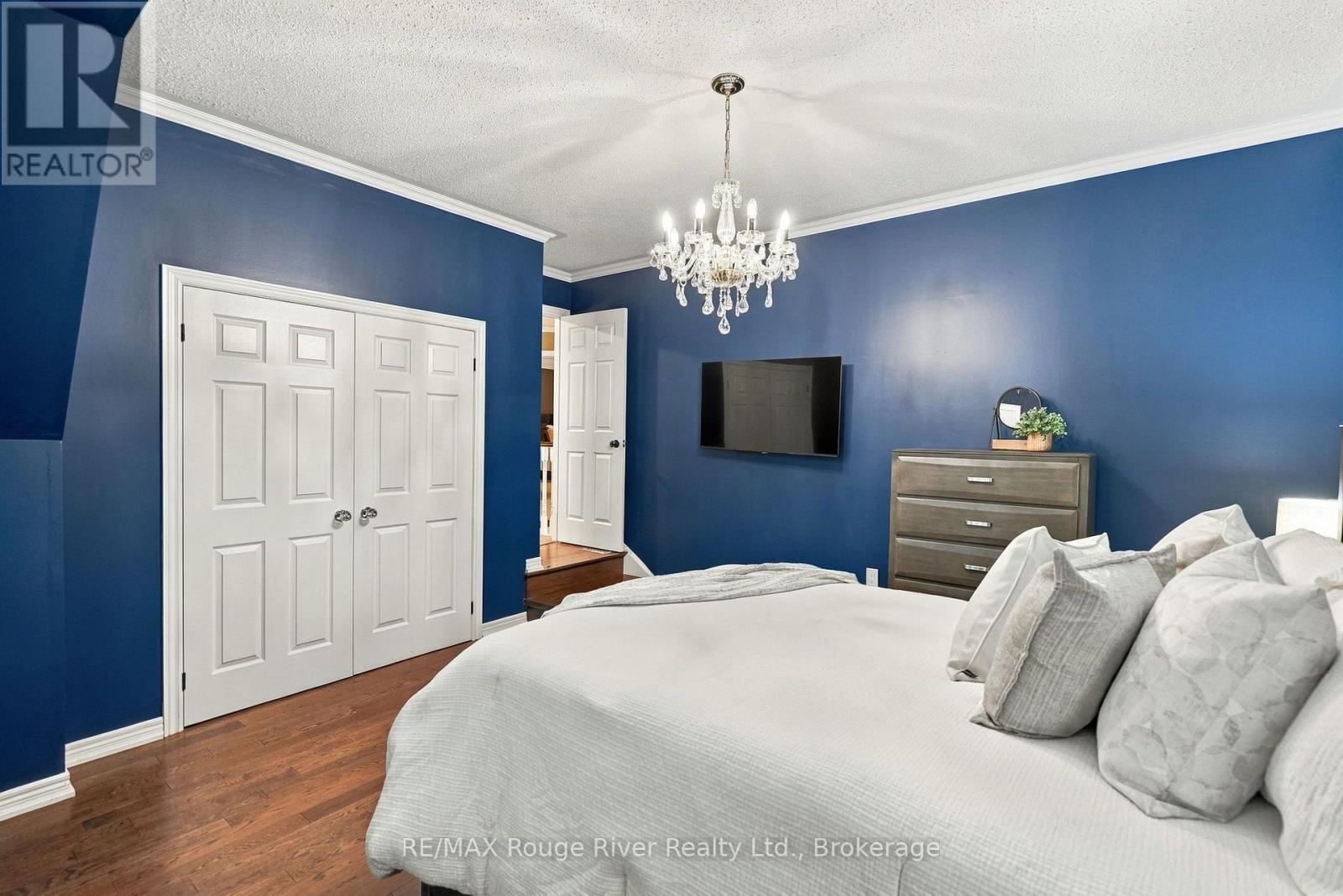 264 Ryerson Crescent, Oshawa, ON photo 27